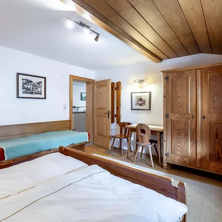 Anton Huter * Sankt Anton am Arlberg